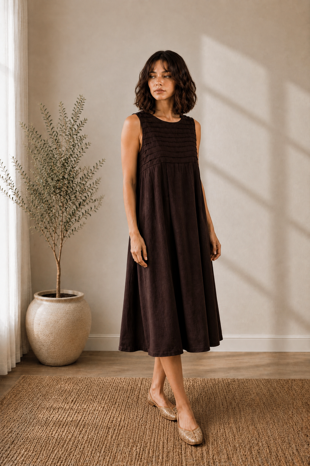 CHOCOLATE BROWN PLEATED MIDI DRESS