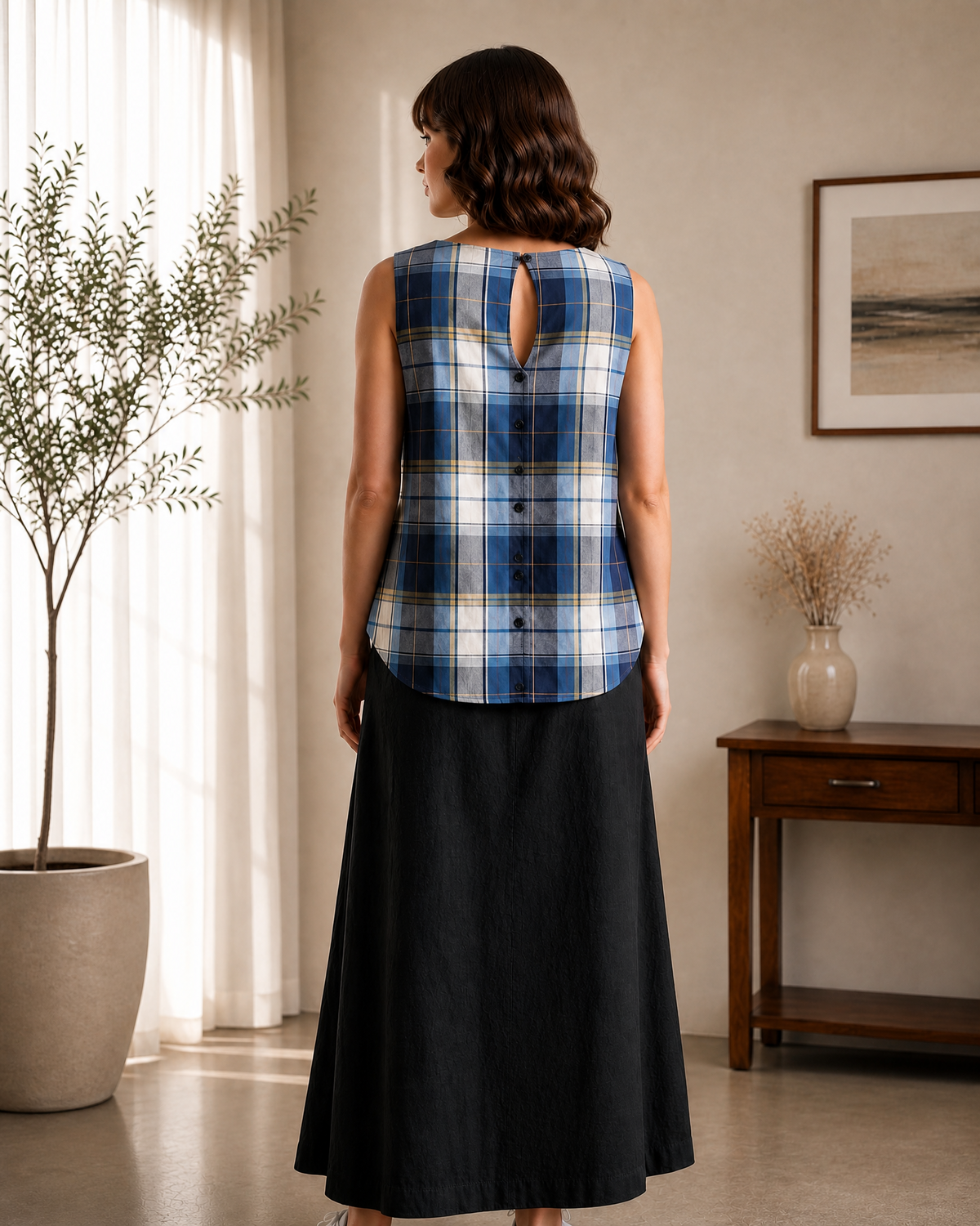 PLEATED CHECK SLEEVELESS TOP
