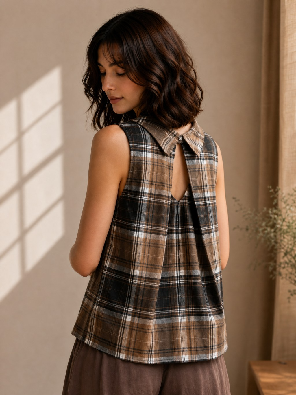 COWL NECK CHECK SLEEVELESS COTTON TOP
